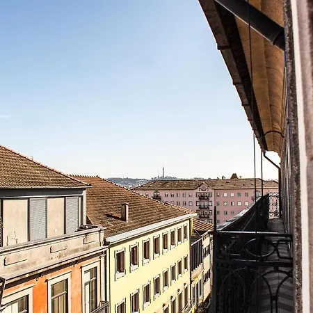 Baixa24 •p3r• Super Estudio No Centro Historico * ポルト