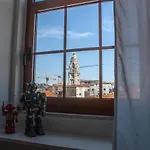 Baixa24 •p3r• Super Estudio No Centro Historico بورتو